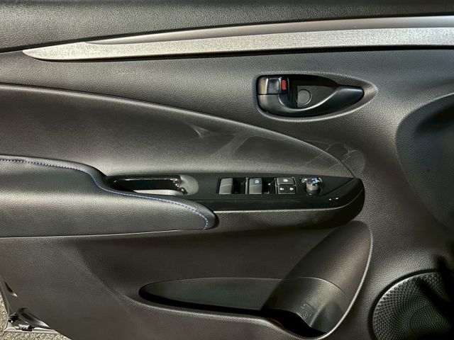 Yaris 1.5經典 安卓機/倒車影像/Carplay/倒車影像/電折後視鏡 原版件 定期原廠保養 已認證  第11張相片