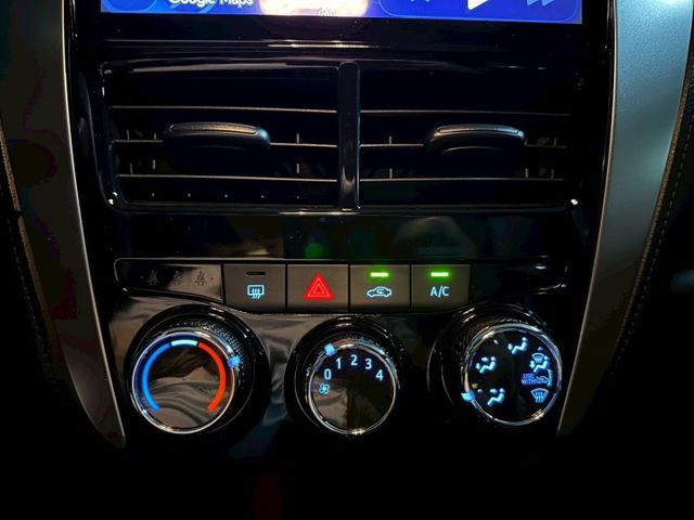 Yaris 1.5經典 安卓機/倒車影像/Carplay/倒車影像/電折後視鏡 原版件 定期原廠保養 已認證  第15張相片