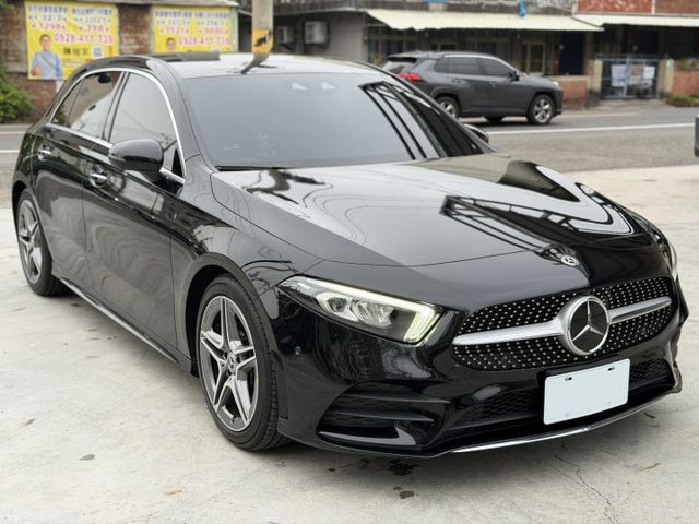 A180 5D運動版 23p跟車/車道維持/Carplay/環景影像/盲點/AMG專屬套件  原版件 定期保養 已認證  第2張相片
