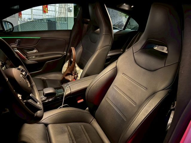 CLA 200 總代理 23P跟車/車偏/氣氛燈/雙液晶/LED頭燈 原版件 定期保養  第6張相片