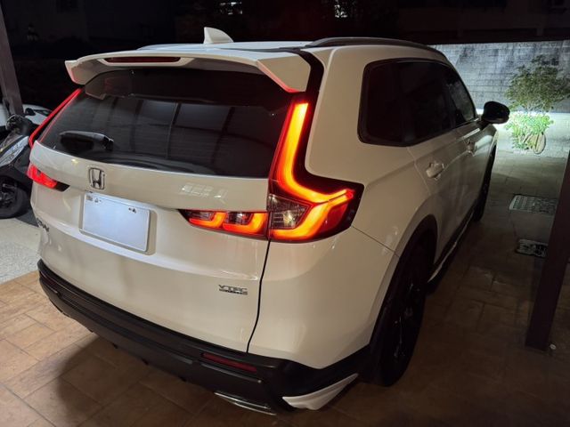 CR-V 1.5 Prestige 跟車/Bose音響/電尾門/盲點/環景/LED高低調整/原廠大包原版件 新車保固中  第3張相片