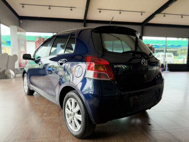 Yaris 1.5 G版 恆溫空調/方向盤快控/電折後視鏡 定期保養  第4張相片