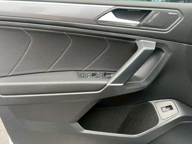TIGUAN ALLSPACE 380TSI R-LINE ACC跟車/丹拿音響/環景影像/抬顯/全景天窗 原版件  第7張相片