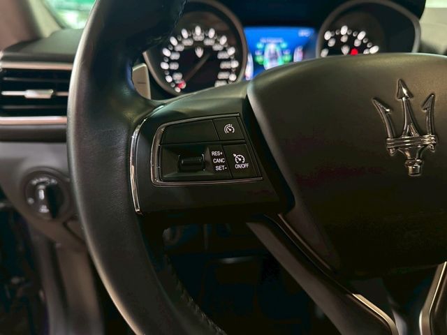 Ghibli 3.0 IKEY免鑰匙/恆溫空調/跑車時鐘/電動天窗/Carplay/紅色卡鉗 原版件 定期保養  第12張相片