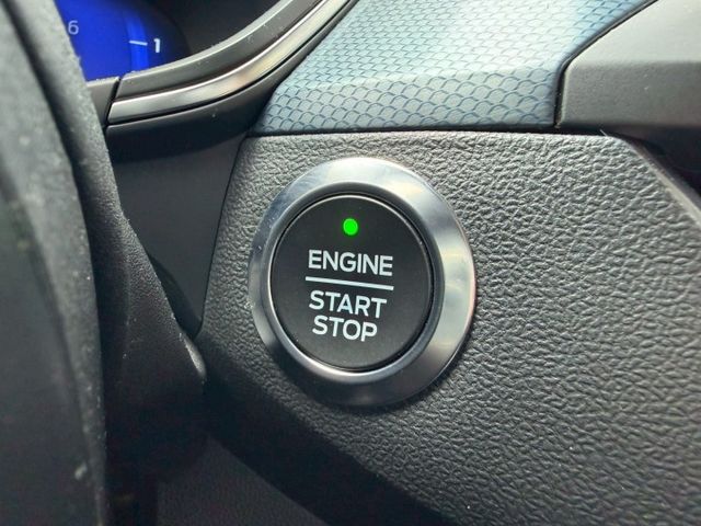 2022 Ford Focus Active 灰  第14張相片