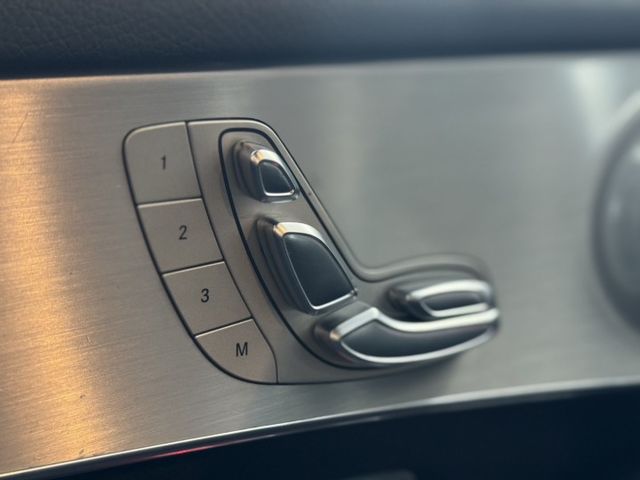 GLC250 SUV 4MATIC 23P跟車/車偏/車道維持/環景/電尾門/盲點 原版件 定期保養  第10張相片