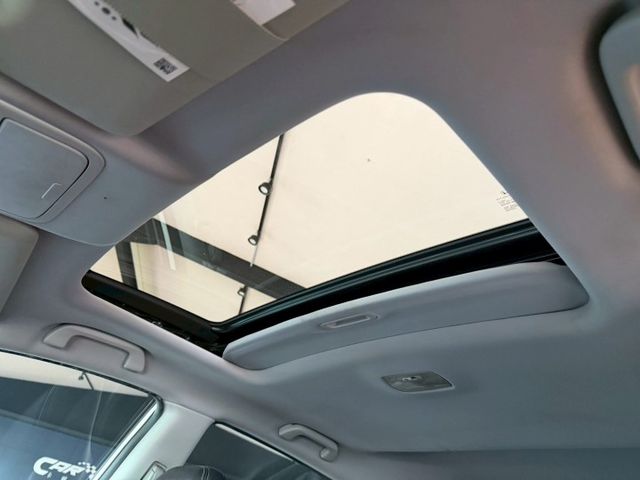 CRV VTi-S 2.0 電動天窗/安卓機/Carplay/恆溫空調/定速巡航/ 原版件 定期保養  第17張相片