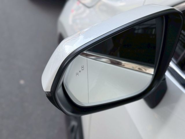 NX200豪華版 跟車/電尾門/電動椅/環景影像/加熱椅/電子後視鏡 原版件 定期保養 新車保固中  第5張相片