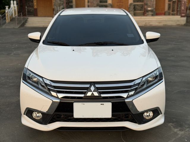 Grand Lancer 驚嘆型 安卓機/恆溫空調/倒車影像/電折後視鏡/霧燈 原版件 定期保養  第2張相片