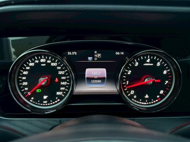 E-CLASS W213  第20張相片