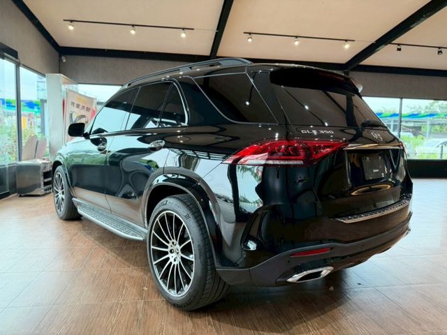 好爸爸休旅車2019 BENZ GLE350 AMG SUV 總代理 原版件  第2張相片