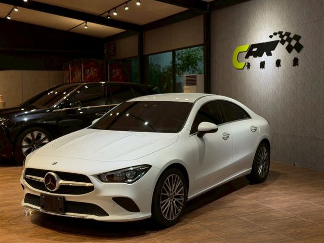 CLA 200 總代理 23P跟車/車偏/氣氛燈/雙液晶/LED頭燈 原版件 定期保養  第1張相片