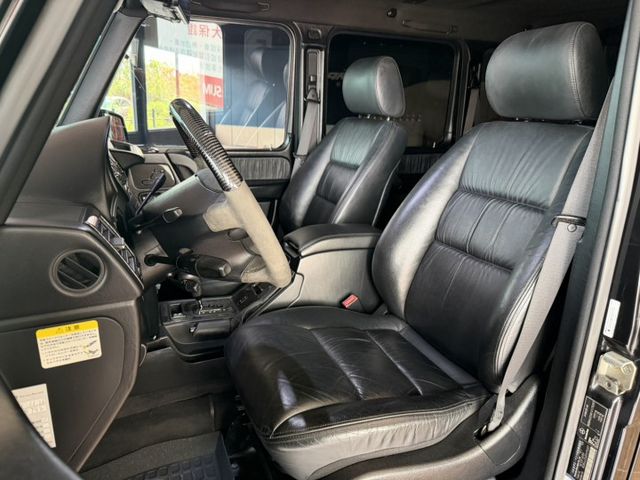 G-Class G500 63前包/加大寬體/手工排氣管閥門/黃色Brembo 前六後六 原版件 定期保養  第6張相片