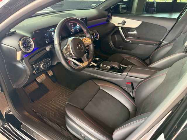 A180 5D運動版 23p跟車/車道維持/Carplay/環景影像/盲點/AMG專屬套件  原版件 定期保養 已認證  第6張相片