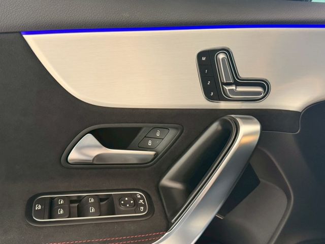 A180 5D運動版 23p跟車/車道維持/Carplay/環景影像/盲點/AMG專屬套件  原版件 定期保養 已認證  第10張相片
