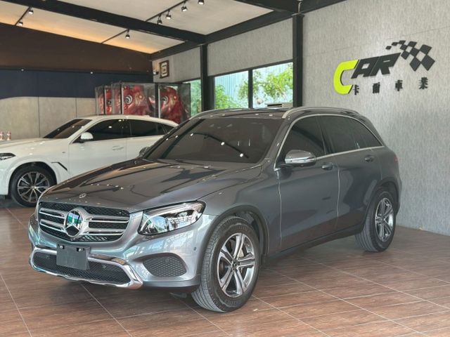 GLC250 SUV 4MATIC 23P跟車/車偏/車道維持/環景/電尾門/盲點 原版件 定期保養  第1張相片