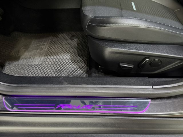 Focus Active 跟車/B&O音響/抬顯/IKEY免鑰匙/盲點/電動椅/數位儀表 定期保養 新車保固中  第10張相片
