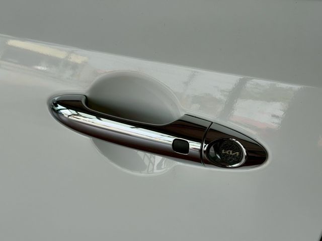 Picanto 都會版1.2汽油 IKEY免鑰匙/恆溫/Carplay 原版件 定期保養 已認證  第6張相片