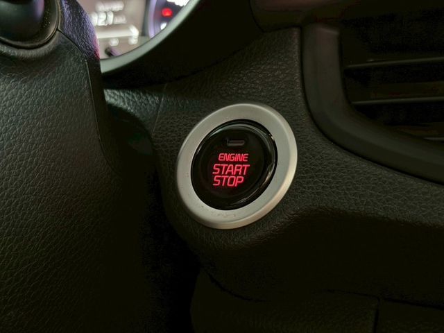 Picanto 都會版1.2汽油 IKEY免鑰匙/恆溫/Carplay 原版件 定期保養 已認證  第14張相片