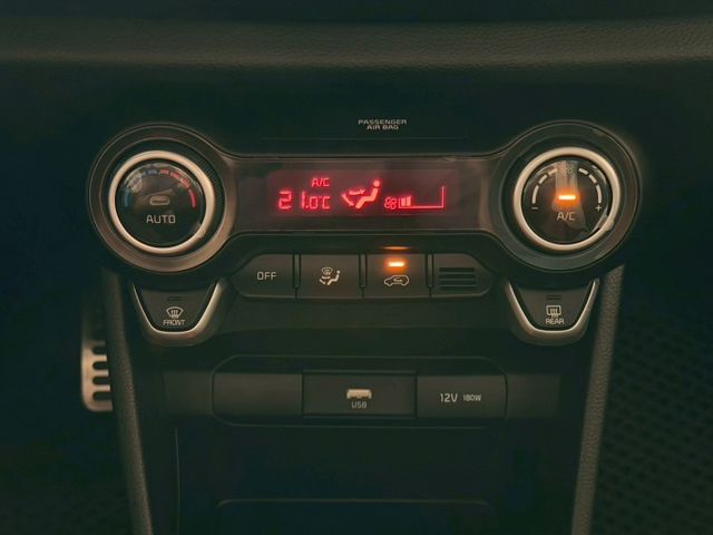 Picanto 都會版1.2汽油 IKEY免鑰匙/恆溫/Carplay 原版件 定期保養 已認證  第17張相片