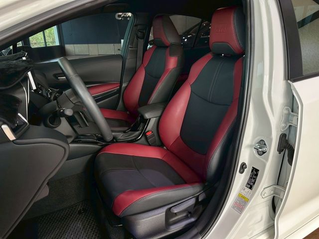 ALTIS GR Sport 數位儀表/GR Sport空力套件/盲點/IKEY免鑰匙/LED頭燈 原版件 新車保固中  第6張相片