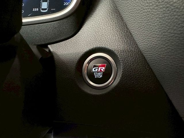 ALTIS GR Sport 數位儀表/GR Sport空力套件/盲點/IKEY免鑰匙/LED頭燈 原版件 新車保固中  第13張相片