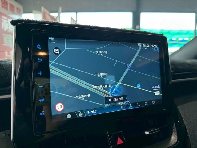 ALTIS GR Sport 數位儀表/GR Sport空力套件/盲點/IKEY免鑰匙/LED頭燈 原版件 新車保固中  第15張相片