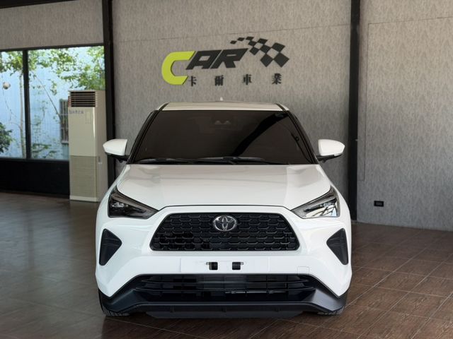 Yaris Cross 1.5享樂版 跟車/車偏/安卓機/環景影像/電子後視鏡 原版件 定期原廠保養 新車保固中  第2張相片