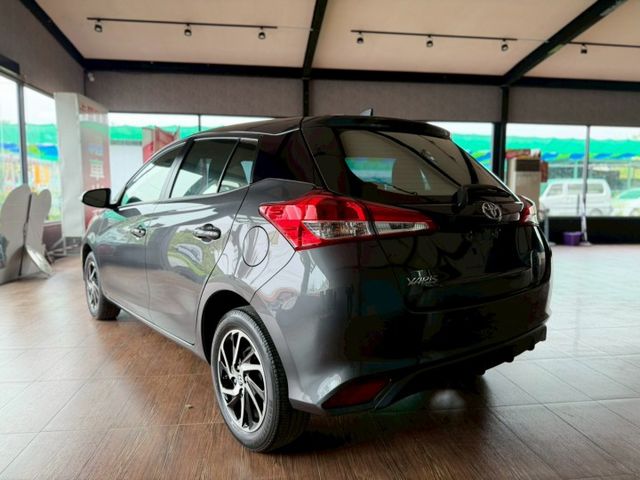 Yaris 1.5經典 安卓機/倒車影像/Carplay/倒車影像/電折後視鏡 原版件 定期原廠保養 已認證  第4張相片