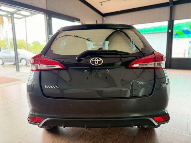 Yaris 1.5經典 安卓機/倒車影像/Carplay/倒車影像/電折後視鏡 原版件 定期原廠保養 已認證  第5張相片