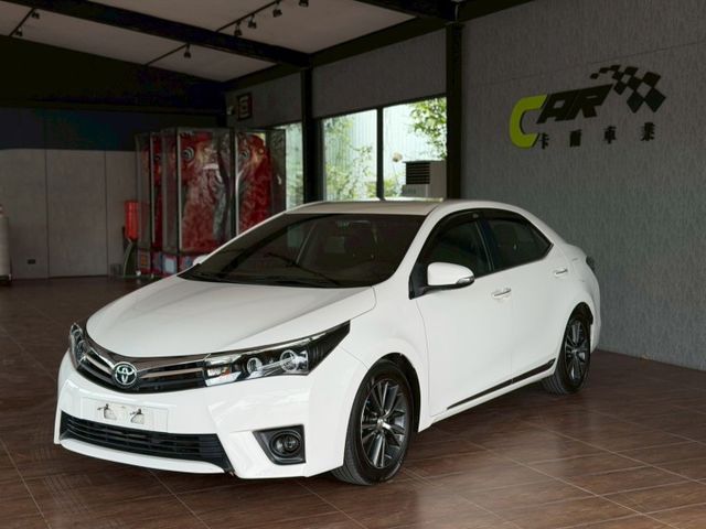 11代 Altis S+版 IKEY免鑰匙/恆溫/定速/雙環表/原廠導航 升級魚眼頭燈 原版件 定期保養  第1張相片