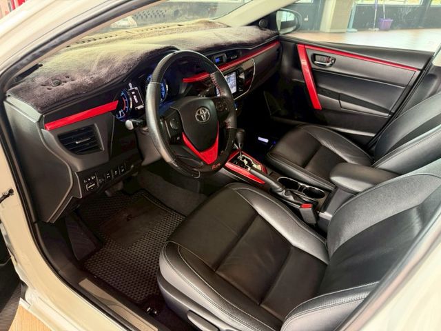 11代 Altis S+版 IKEY免鑰匙/恆溫/定速/雙環表/原廠導航 升級魚眼頭燈 原版件 定期保養  第6張相片