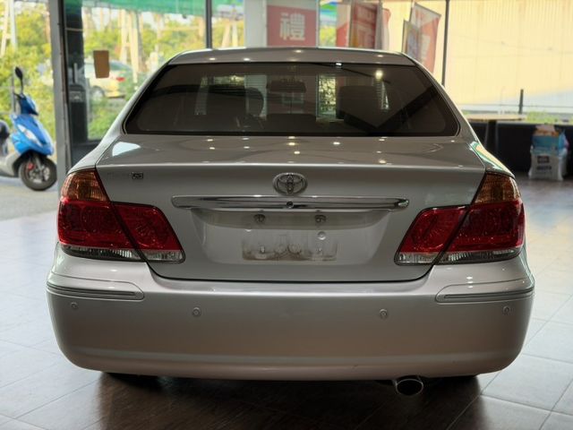 Camry 2.0 G版 電動座椅/電動天窗/後遮陽簾/恆溫空調/電折後視鏡 定期保養  第5張相片