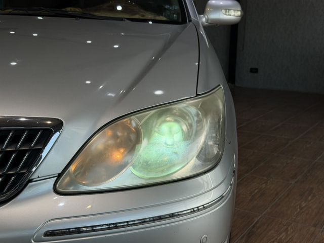 Camry 2.0 G版 電動座椅/電動天窗/後遮陽簾/恆溫空調/電折後視鏡 定期保養  第18張相片