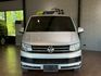VW T6 CARAVELLE LWB手排 倒車雷達/恆溫空調/第三排座椅 原版件 稀有的商務車 定期保養已認證  第2張縮圖