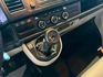 VW T6 CARAVELLE LWB手排 倒車雷達/恆溫空調/第三排座椅 原版件 稀有的商務車 定期保養已認證  第15張縮圖