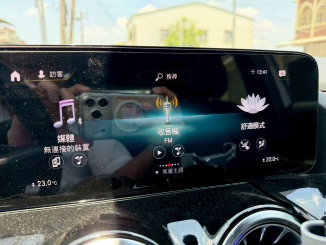 GLA200 總代理 23P跟車/車偏/環景影像/電尾門/Carplay/雙液晶螢幕 原版件 定期保養  第16張相片