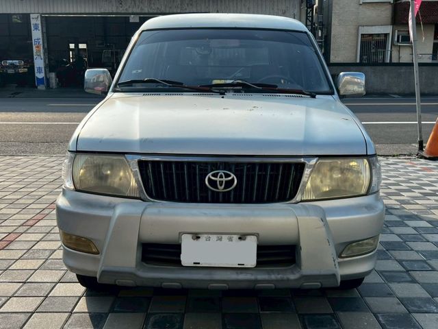 TOYOTA 瑞獅1.8 自排 電折後視鏡/後座出風口 賺錢生財工作車 定期保養  第2張相片