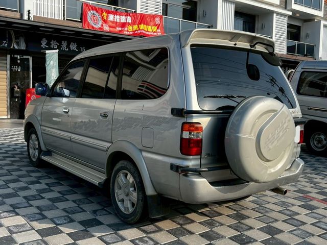 TOYOTA 瑞獅1.8 自排 電折後視鏡/後座出風口 賺錢生財工作車 定期保養  第6張相片