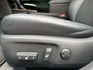 2018 Toyota Camry 2.0 尊爵版 IKEY免鑰匙/恆溫空調/駕駛電動椅/電動天窗/安卓機 定期保養  第7張縮圖