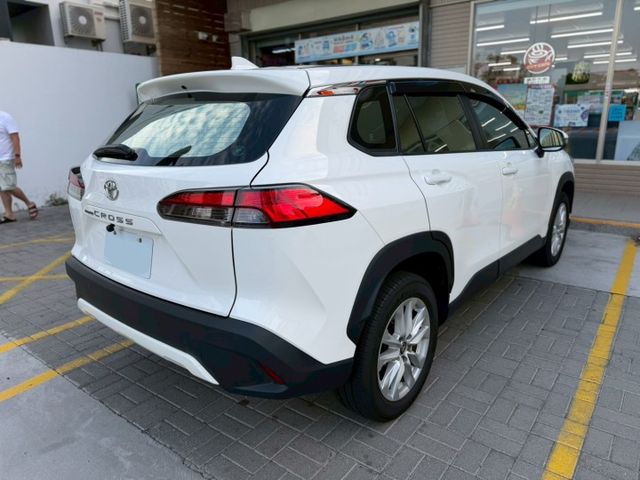 CROSS 汽油尊爵版 ACC跟車/車道偏離/恆溫空調/數位儀表/安卓機/盲點/IKEY免鑰 定期保養  第6張相片