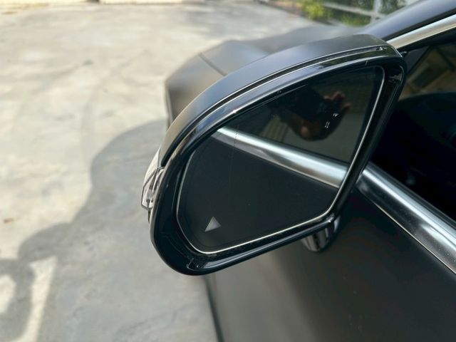 AMG GT43 4MATIC+日規 P20跟車/柏林之音/香氛套件/跑排/U88旋鈕/抬顯/冷熱通風椅原版件 定期保養  第4張相片