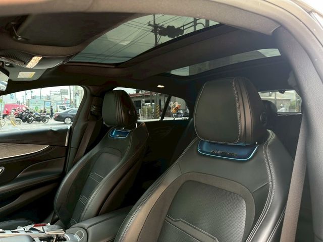 AMG GT43 4MATIC+日規 P20跟車/柏林之音/香氛套件/跑排/U88旋鈕/抬顯/冷熱通風椅原版件 定期保養  第17張相片