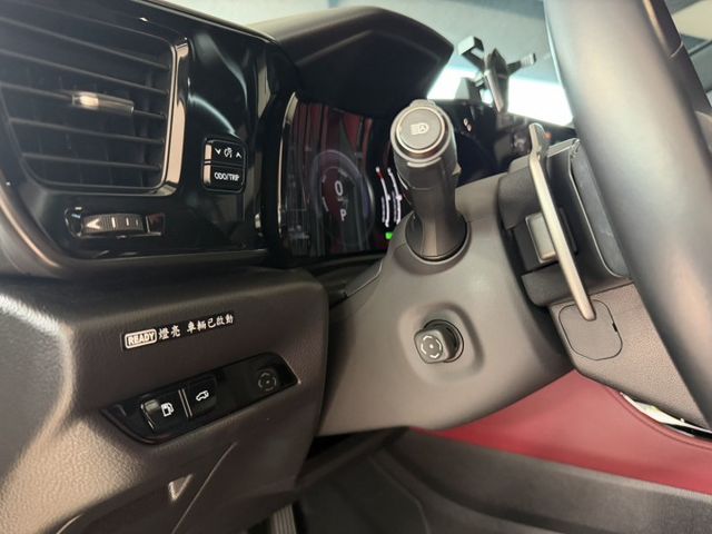 2022 Lexus NX350h 白  第11張相片