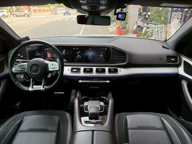 GLE53 COUPE AMG 23P跟車/IKEY免鑰匙/U88旋鈕/電椅懸吊/盲點/環景/電尾門 原版件  第9張相片