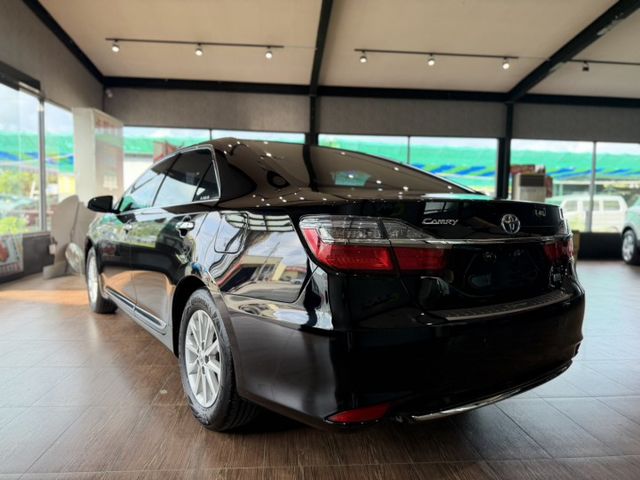 Camry Hybrid經典 IKEY免鑰匙/定速/安卓機巡航/駕駛動椅/Carplay/雙區恆溫 原版件 定期保養  第2張相片