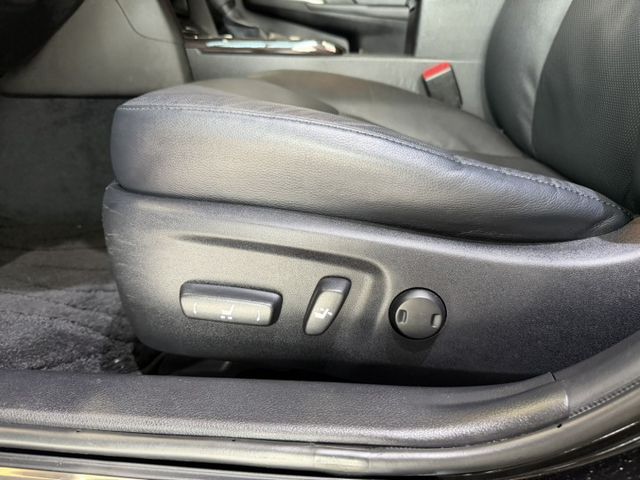 Camry Hybrid經典 IKEY免鑰匙/定速/安卓機巡航/駕駛動椅/Carplay/雙區恆溫 原版件 定期保養  第11張相片