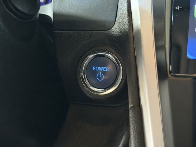Camry Hybrid經典 IKEY免鑰匙/定速/安卓機巡航/駕駛動椅/Carplay/雙區恆溫 原版件 定期保養  第13張相片