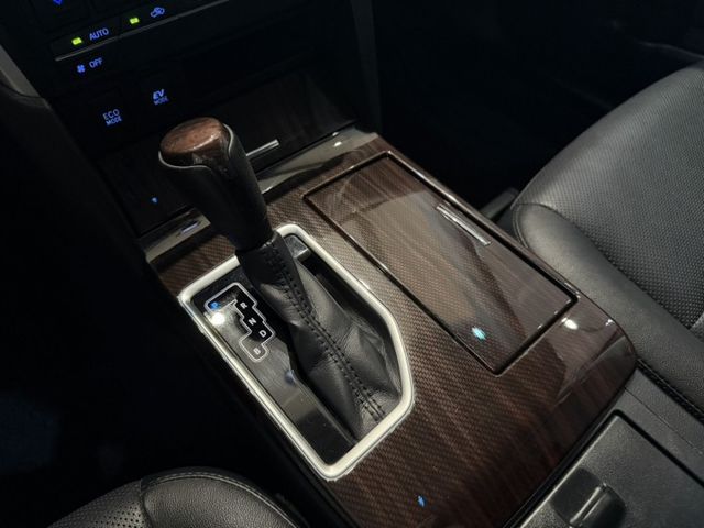 Camry Hybrid經典 IKEY免鑰匙/定速/安卓機巡航/駕駛動椅/Carplay/雙區恆溫 原版件 定期保養  第17張相片