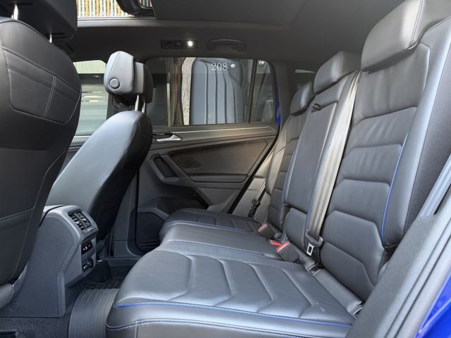 Tiguan R 跟車/車道維持/HK音響/盲點/環景/IKEY免鑰匙/數位儀表/藍色卡鉗 原版件 原廠保養  第15張相片